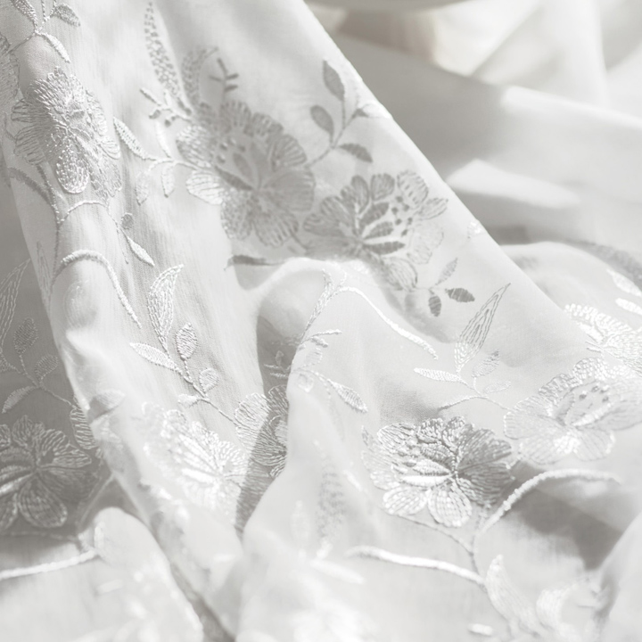 【フレンチシック】クラシカルな花刺繍のレースカーテン【IS-5355】ホワイト