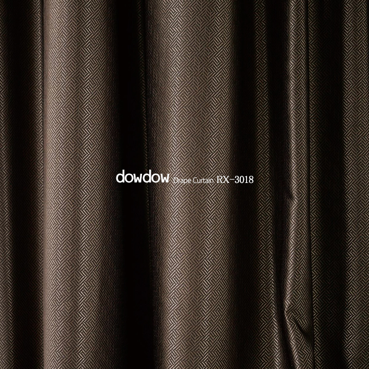 【イタリアン モダン】洗練されたジオメトリック・デザインのドレープカーテン【RX-3018】ダークブラウン