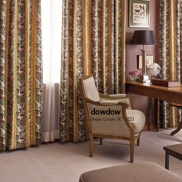 アンティーククラシック】バラとリラの花柄のジャガード織のドレープ